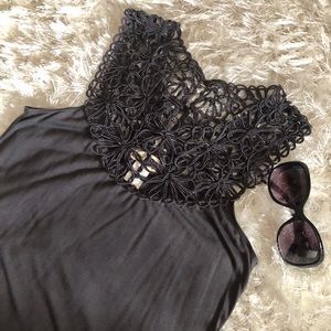 🟣 Debbie M. Sleeveless Top